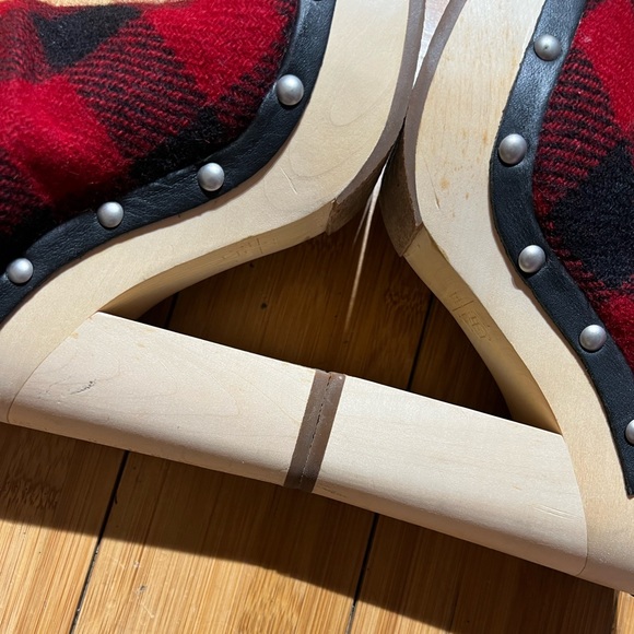 WOOLRICH Red & Black Wool Plaid Platform Clogs Size 7 - Picture 10 of 13